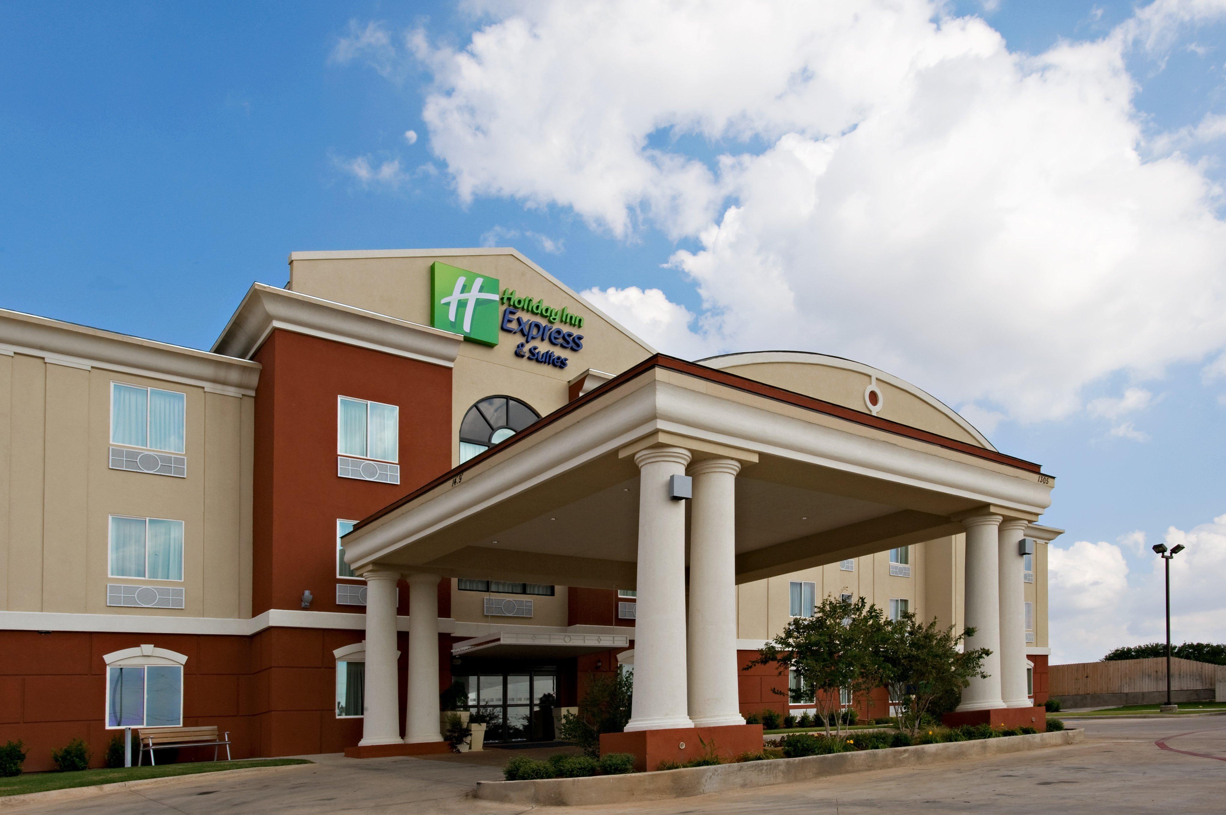 Holiday Inn Express And Suites Snyder By Ihg Exterior photo